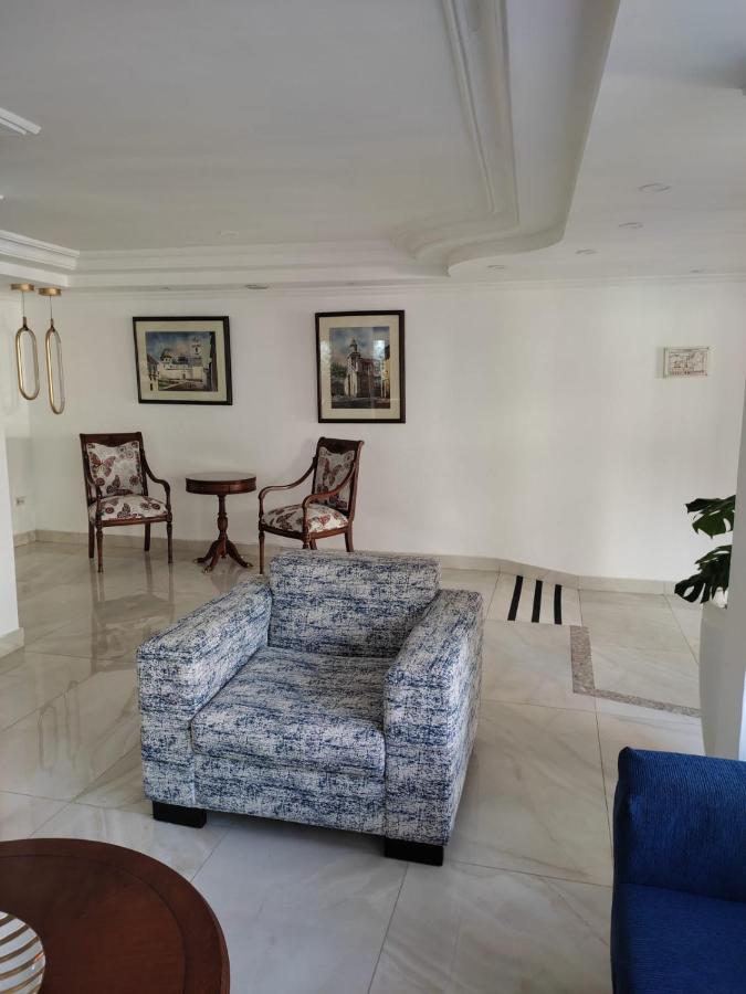 קיטו La Carolina Inn מראה חיצוני תמונה
