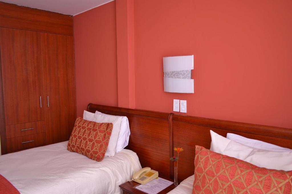 קיטו La Carolina Inn חדר תמונה